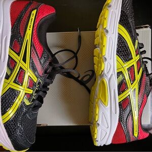 Boys ASICS Running Shoes